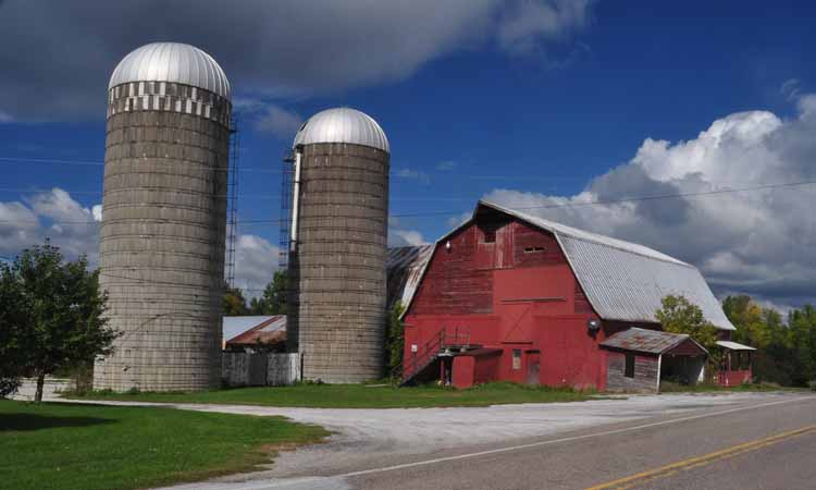 barn